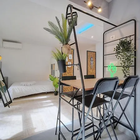 Daire Immogroom - New - Renovated Studio With Terrace Cannes