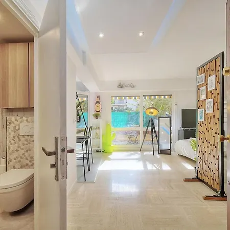 Immogroom - New - Renovated Studio With Terrace Daire Cannes